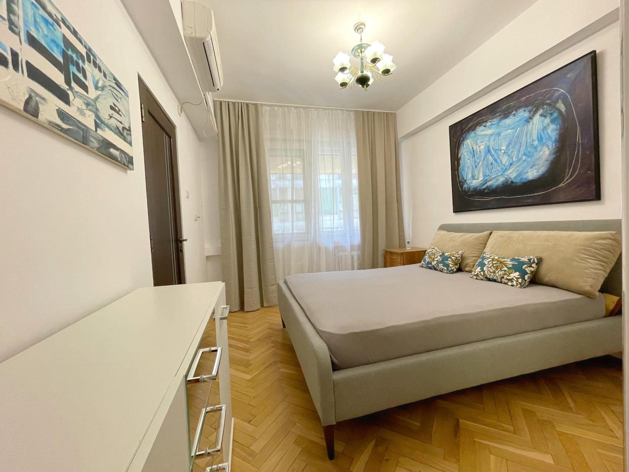 Relax Old Town Apartment Орадя Екстер'єр фото